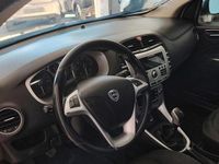 Usata Lancia Delta Silver 120 CV (88 kW) 2011 Bianco Utilitaria