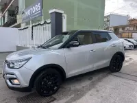 Usata SsangYong Tivoli 127 CV (93 kW) 2019 Argento SUV