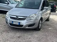 Usata Opel Zafira Cosmo 150 CV (110 kW) 2009 Grigio Monovolume
