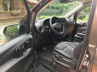 Usata Mercedes Vito 190 CV (139 kW) 2017 Marrone Furgone