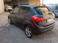 Usata Kia Venga 90 CV (66 kW) 2012 Utilitaria