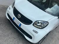 Usata Smart ForFour 71 CV (52 kW) 2019 Bianco Utilitaria