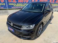 Usata VW Tiguan R-line 116 CV (85 kW) 2018 Nero SUV