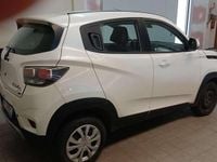 Usata Mahindra KUV100 87 CV (63 kW) 2022 Bianco SUV