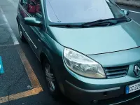 Usata Renault Scénic II 111 CV (81 kW) 2004 Verde Monovolume