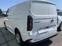 Usata Ford Transit Custom Trend 136 CV (100 kW) 2024 Frozen white Furgone
