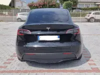Usata Tesla Model Y RWD 125 kW (170 CV) 2023 Nero SUV