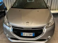 Usata Peugeot 208 Access 82 CV (60 kW) 2014 Grigio Utilitaria