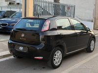 Usata Fiat Punto Lounge 69 CV (50 kW) 2013 Nero Utilitaria