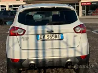 Usata Ford Kuga Titanium 136 CV (100 kW) 2009 Bianco SUV
