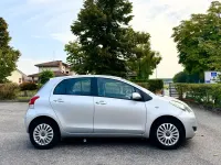 Usata Toyota Auris Active 99 CV (72 kW) 2011 Argento Utilitaria