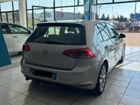 Usata VW Golf VII Highline 104 CV (76 kW) 2014 Argento Berlina