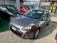 Usata Renault Clio II Dynamique 75 CV (55 kW) 2010 Grigio Berlina