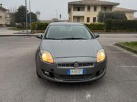 Usata Fiat Bravo 105 CV (77 kW) 2012 Grigio Utilitaria