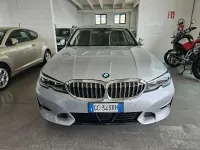 Usata BMW 330 Luxury Line 258 CV (189 kW) 2020 Argento Berlina