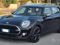 Usata Mini Cooper 111 CV (81 kW) 2017 Nero Utilitaria