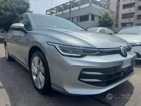 Usata VW Golf VIII Edition 150 CV (110 kW) 2025 Grigio Station wagon