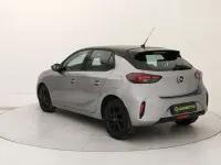 Usata Opel Corsa GS Line 101 CV (74 kW) 2022 Grigio metallizzato Utilitaria