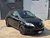 Usata Lancia Ypsilon Gold 69 CV (50 kW) 2014 Nero Utilitaria