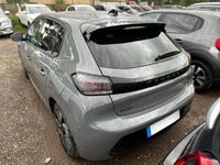 Usata Peugeot 208 Allure 100 CV (73 kW) 2025 Grigio Utilitaria