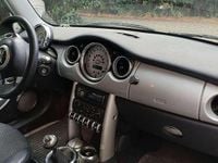 Usata Mini Cooper 116 CV (85 kW) 2003 Nero Utilitaria