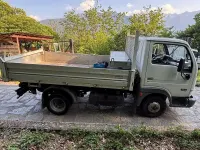 Usata Nissan Cabstar 131 CV (96 kW) 2006 Bianco Pick-up