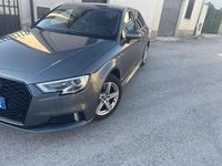 Usata Audi A3 Business 184 CV (135 kW) 2019 Grigio Berlina