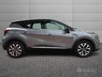 Usata Renault Captur 116 CV (85 kW) 2020 Grigio SUV