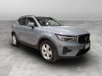Usata Volvo XC40 129 CV (94 kW) 2023 Nero SUV