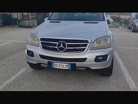 Usata Mercedes ML320 2006 Grigio SUV