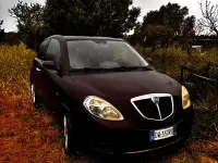 Usata Lancia Ypsilon 60 CV (44 kW) 2009 Nero Utilitaria