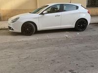 Usata Alfa Romeo Giulietta 109 CV (80 kW) 2016 Bianco Utilitaria