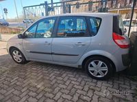 Usata Renault Scénic II Authentique 111 CV (81 kW) 2004 Grigio Monovolume