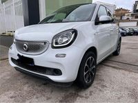 Usata Smart ForFour Passion 70 CV (51 kW) 2015 Bianco Utilitaria