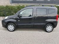 Usata Peugeot Bipper 75 CV (55 kW) 2014 Nero Monovolume