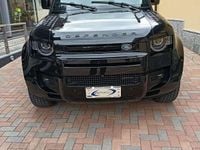 Usata Land Rover Defender HSE Dynamic 249 CV (183 kW) 2023 Nero met SUV