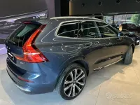 Usata Volvo XC60 Plus 197 CV (144 kW) 2023 Grigio SUV