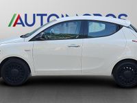 Usata Lancia Ypsilon Silver 69 CV (50 kW) 2022 Bianco Utilitaria