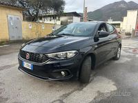 Usata Fiat Tipo Lounge 95 CV (69 kW) 2016 Nero Berlina