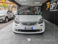 Usata Smart ForFour Passion 90 CV (66 kW) 2016 Bianco Utilitaria