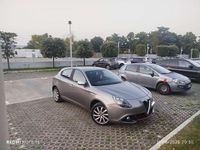 Usata Alfa Romeo Giulietta Distinctive 120 CV (88 kW) 2018 Grigio Utilitaria