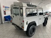 Usata Land Rover Defender 122 CV (89 kW) 2001 Bianco SUV
