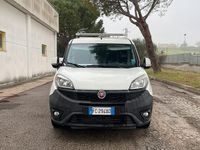 Usata Fiat Doblò 120 CV (88 kW) 2015 Bianco Monovolume