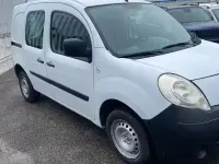 Usata Renault Kangoo 68 CV (50 kW) 2009 Bianco Monovolume