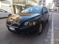 Usata Volvo S40 108 CV (79 kW) 2005 Nero Berlina