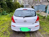 Usata Hyundai i20 75 CV (55 kW) 2014 Bianco Utilitaria
