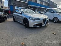 Usata Alfa Romeo Giulia Super 150 CV (110 kW) 2017 Grigio Berlina
