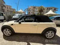 Usata Mini One Cabriolet 98 CV (72 kW) 2014 Bianco Cabrio