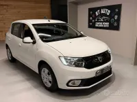 Usata Dacia Sandero Comfort 101 CV (74 kW) 2020 Bianco Berlina