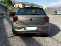 Usata VW Polo 95 CV (69 kW) 2021 Grigio Utilitaria